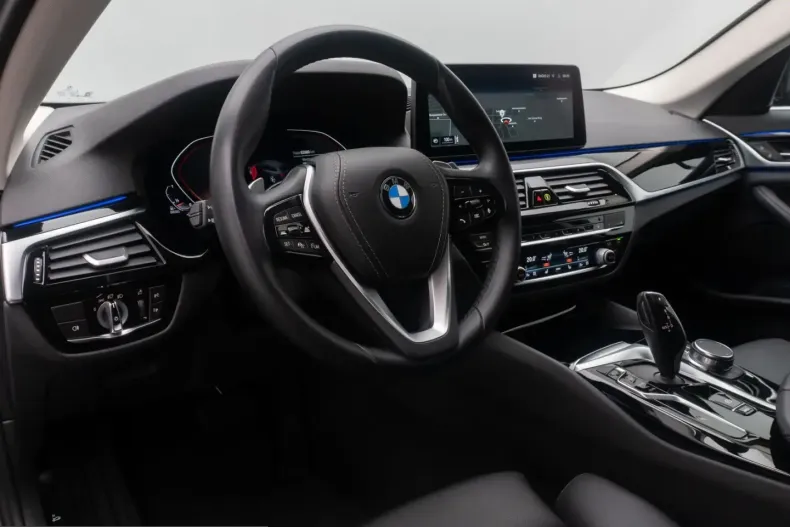 BMW 520 (Seria 5) din 2023 cu 82.889 km - oferta BMW244636 - foto 21