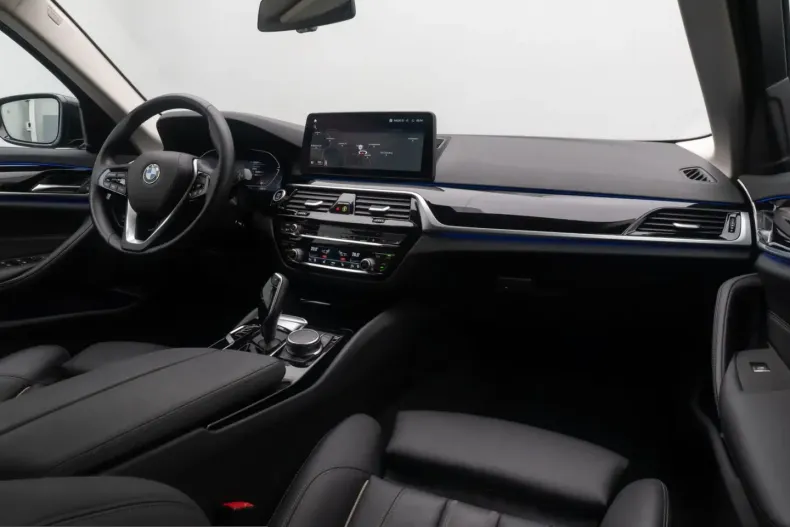BMW 520 (Seria 5) din 2023 cu 82.889 km - oferta BMW244636 - foto 40