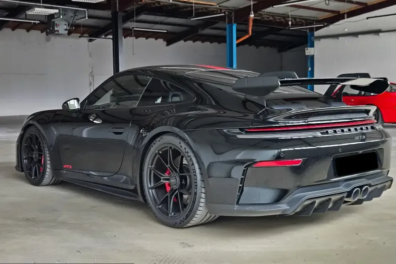 Porsche 992 din 2025 cu 385 km - oferta POR244645 - foto 4