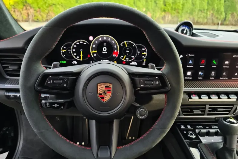 Porsche 992 din 2025 cu 385 km - oferta POR244645 - foto 9