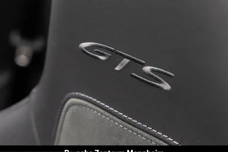 Porsche 992 din 2025 cu 25.194 km - oferta POR244646 - foto 29