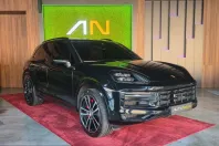 Porsche Cayenne din 2025 cu 4.800 km - oferta POR244651 - foto 1