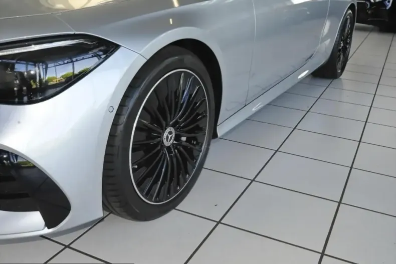 Mercedes-Benz CLE 200 (Clasa CLE) din 2025 cu 5.541 km - oferta MER244656 - foto 5