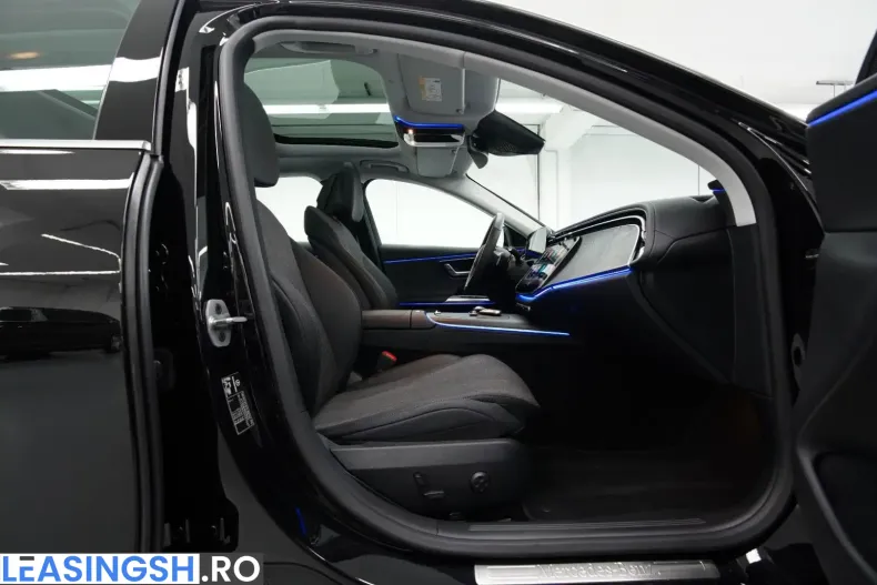 Mercedes-Benz E 220 (Clasa E) din 2025 cu 22.500 km - oferta MER244660 - foto 33