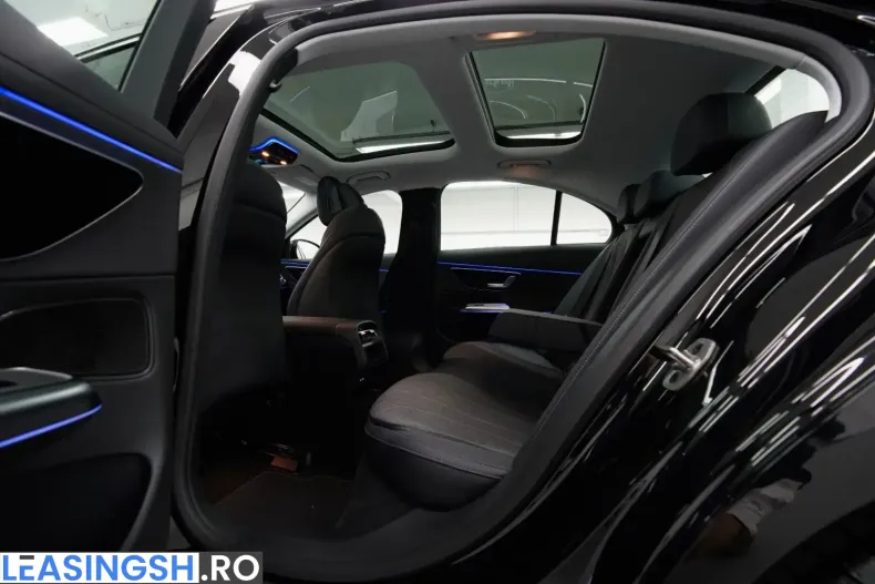 Mercedes-Benz E 220 (Clasa E) din 2025 cu 22.500 km - oferta MER244660 - foto 44