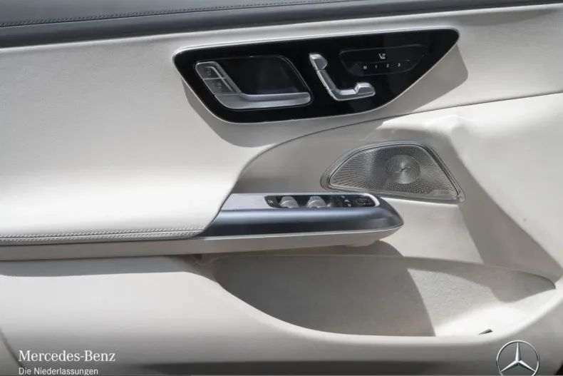 Mercedes-Benz E 450 (Clasa E) din 2025 cu 37.078 km - oferta MER244662 - foto 16