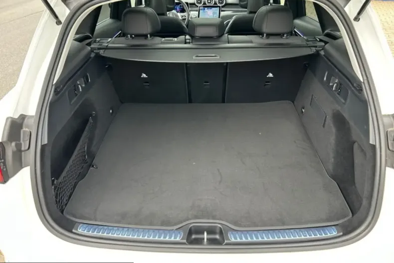Mercedes-Benz GLC 220 (Clasa GLC) din 2024 cu 36.745 km - oferta MER244663 - foto 19