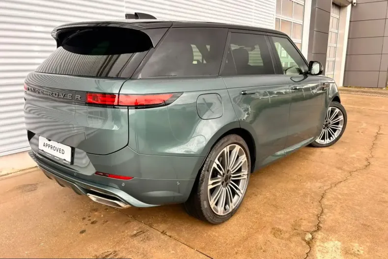 Land Rover Range Rover Sport din 2025 cu 4.950 km - oferta LAN244664 - foto 5