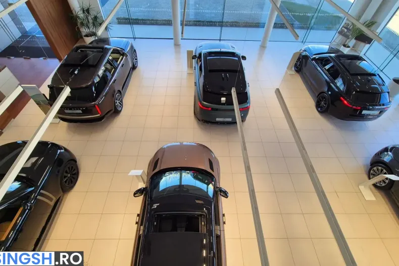 Land Rover Range Rover Sport din 2025 cu 4.950 km - oferta LAN244664 - foto 13