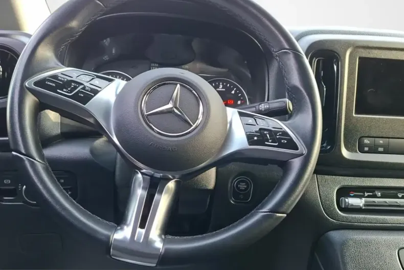 Mercedes-Benz Vito din 2024 cu 44.461 km - oferta MER244666 - foto 10