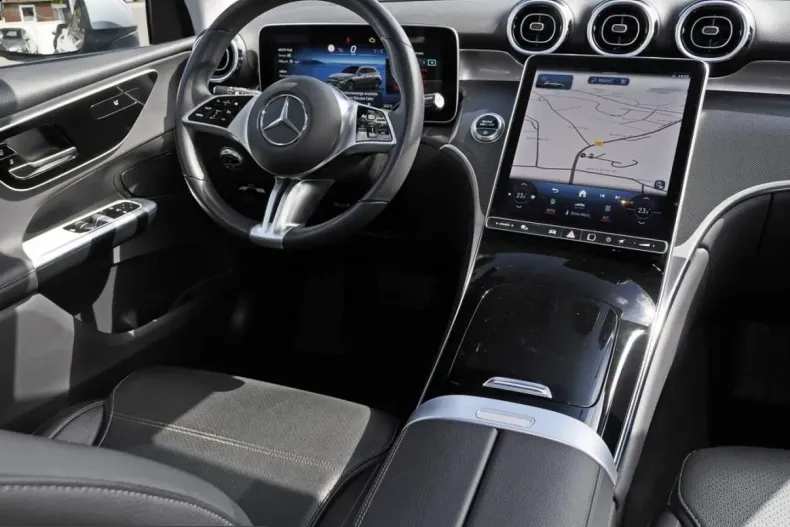 Mercedes-Benz GLC 220 (Clasa GLC) din 2023 cu 41.773 km - oferta MER244668 - foto 8