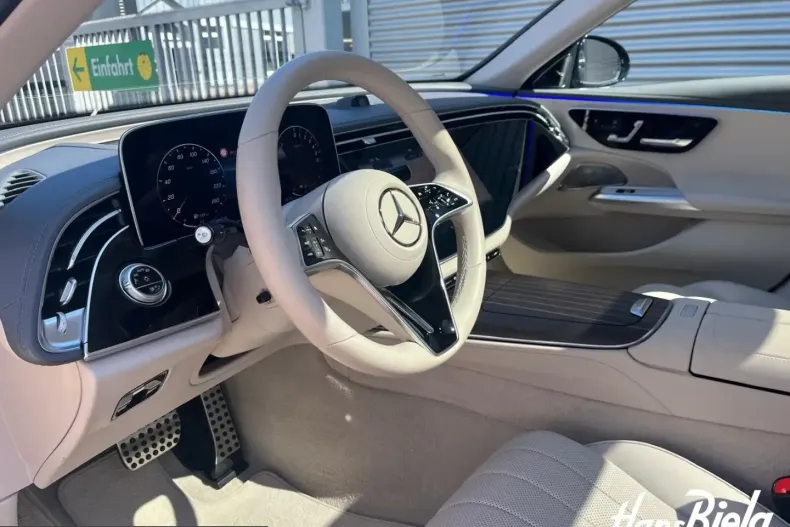 Mercedes-Benz E 300 (Clasa E) din 2023 cu 5.510 km - oferta MER244672 - foto 7
