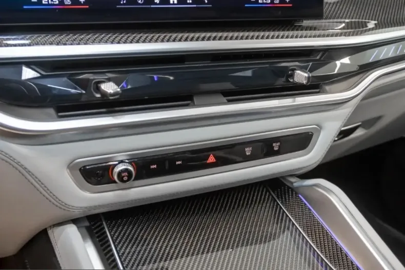 BMW X5 (Seria X) din 2025 cu 20.350 km - oferta BMW244677 - foto 17