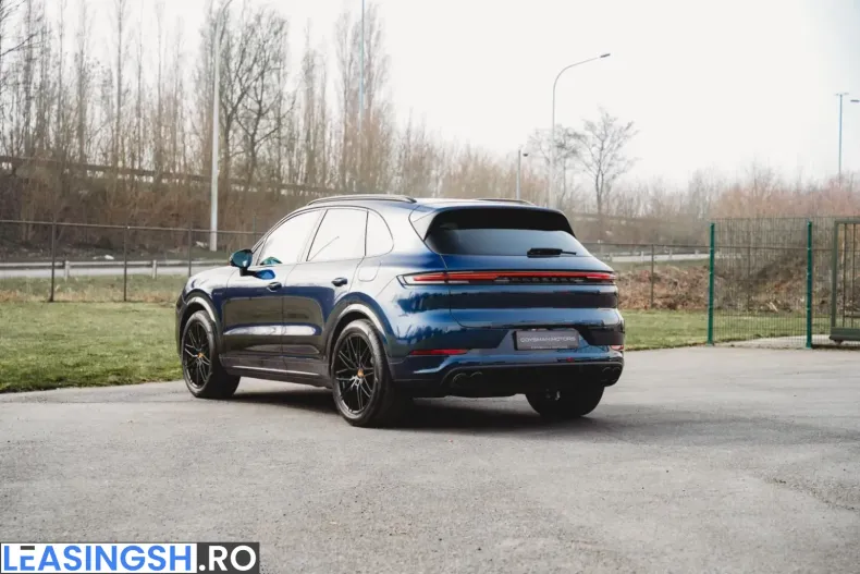 Porsche Cayenne din 2024 cu 44.900 km - oferta POR244678 - foto 5