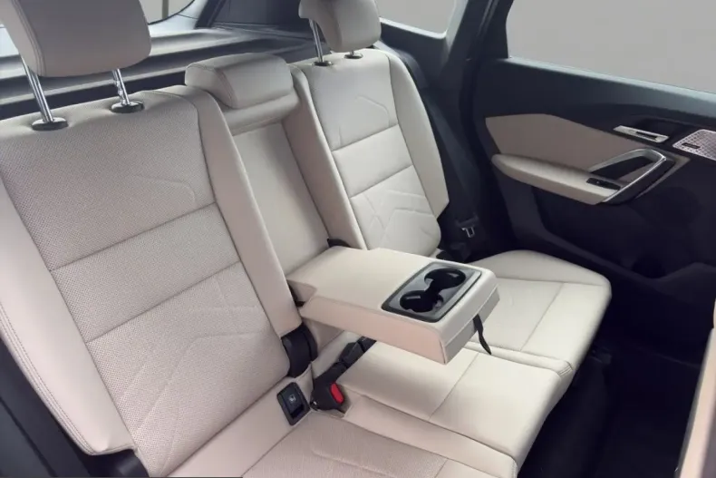 BMW X1 (Seria X) din 2025 cu 20.425 km - oferta BMW244679 - foto 10