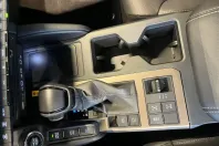 Toyota Land Cruiser din 2025 cu 11.945 km - oferta TOY244681 - foto 16