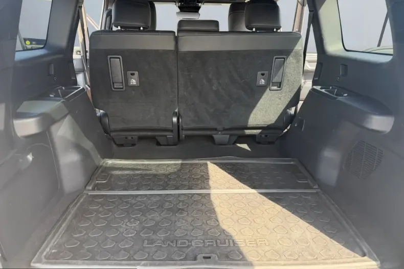 Toyota Land Cruiser din 2024 cu 60.000 km - oferta TOY244682 - foto 15