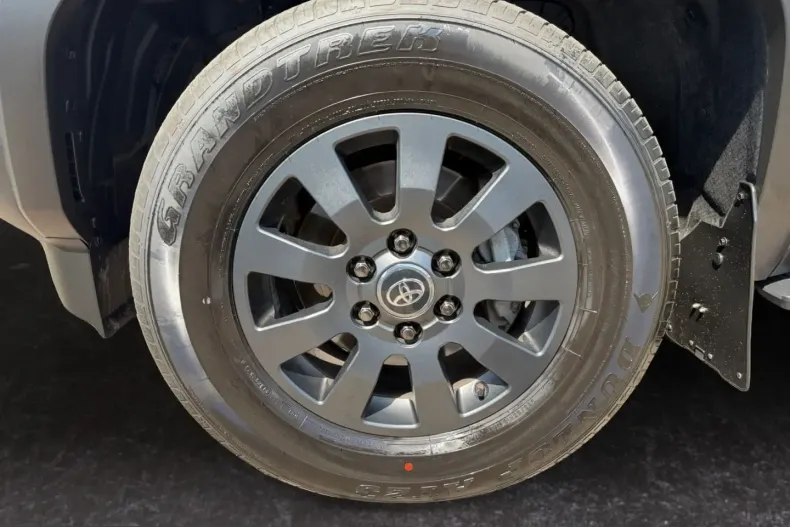 Toyota Land Cruiser din 2024 cu 60.000 km - oferta TOY244682 - foto 19