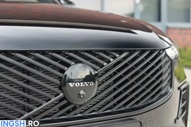 Volvo XC90 din 2026 cu 1.906 km - oferta VOL244683 - foto 7