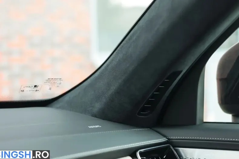 Volvo XC90 din 2026 cu 1.906 km - oferta VOL244683 - foto 24