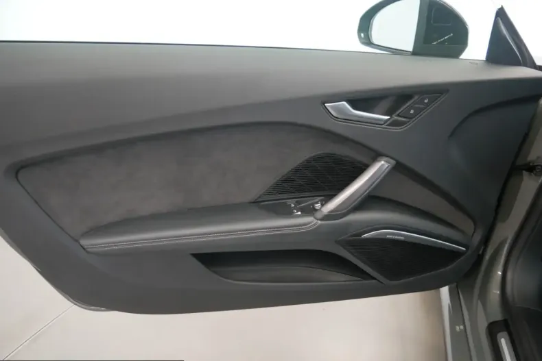 Audi TT din 2023 cu 58.840 km - oferta AUD244687 - foto 14