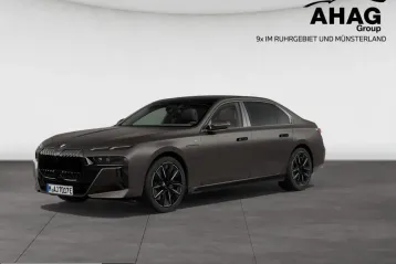BMW 750 din 2023 - oferta BMW244694