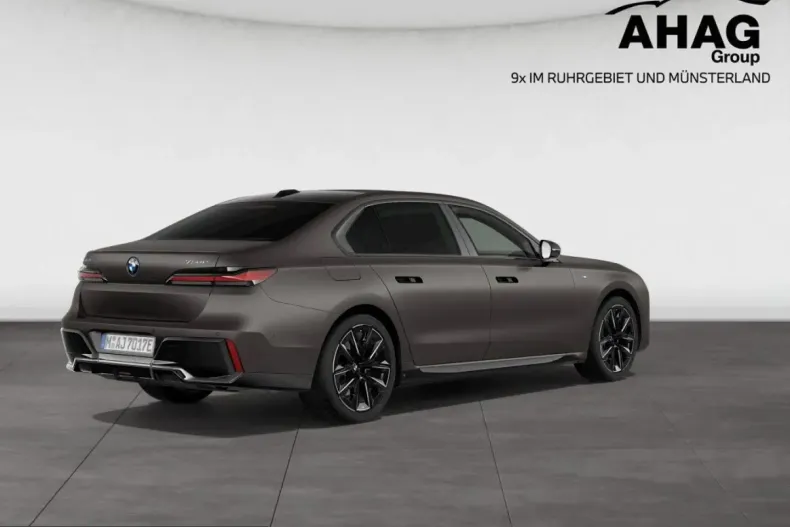 BMW 750 (Seria 7) din 2023 cu 75.926 km - oferta BMW244694 - foto 2