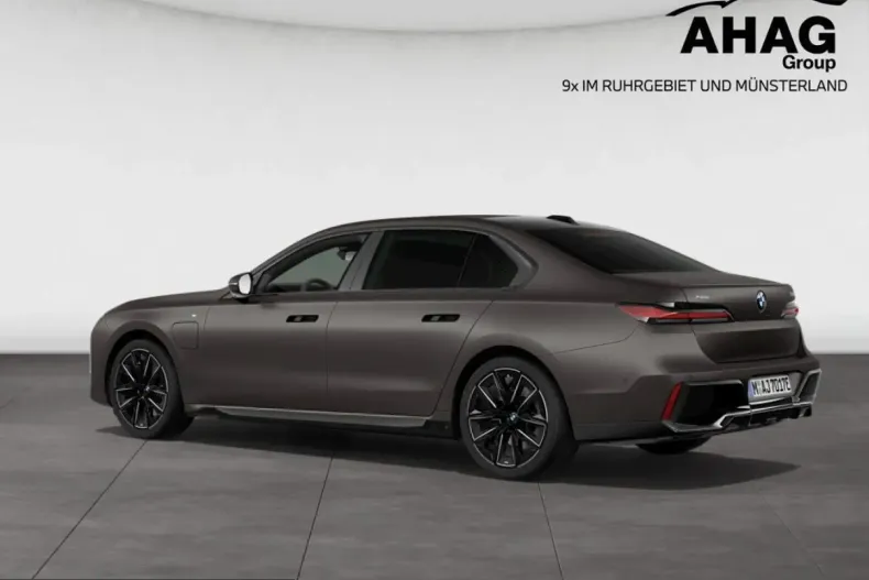 BMW 750 (Seria 7) din 2023 cu 75.926 km - oferta BMW244694 - foto 6