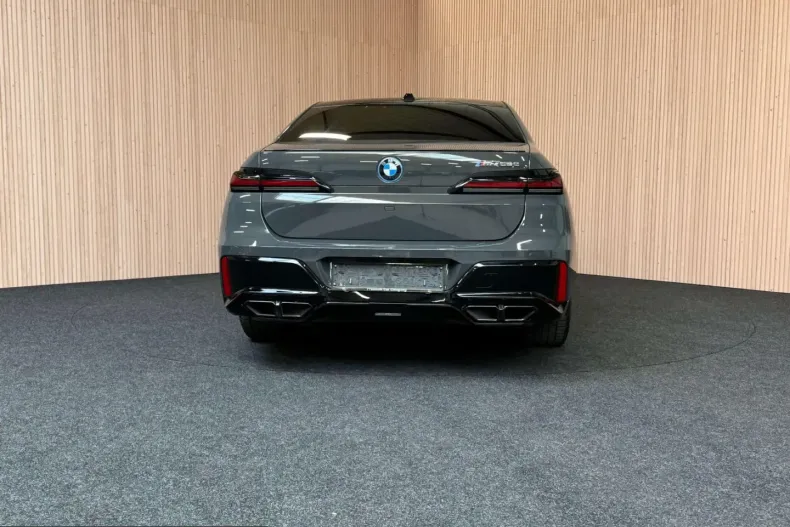 BMW M760 (Seria 7) din 2025 cu 38.000 km - oferta BMW244706 - foto 4