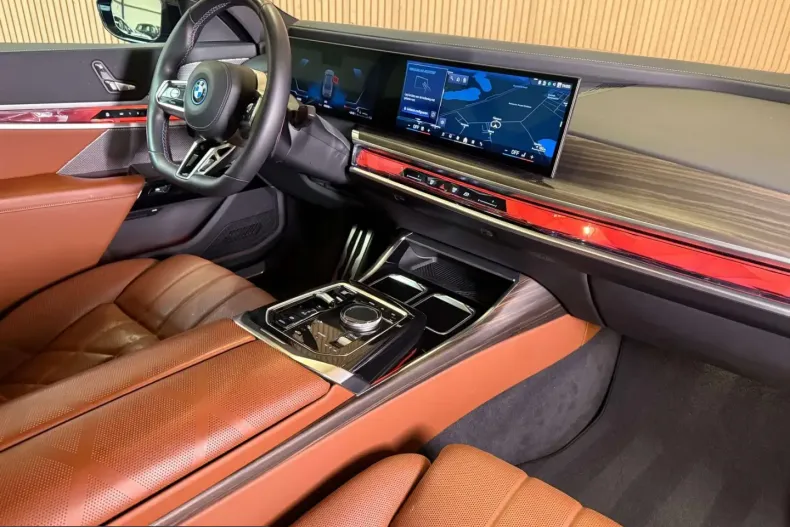 BMW M760 (Seria 7) din 2025 cu 38.000 km - oferta BMW244706 - foto 9