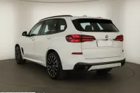 BMW X5 (Seria X) din 2023 cu 40.242 km - oferta BMW244707 - foto 4