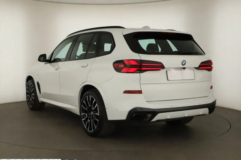 BMW X5 (Seria X) din 2023 cu 40.242 km - oferta BMW244707 - foto 4