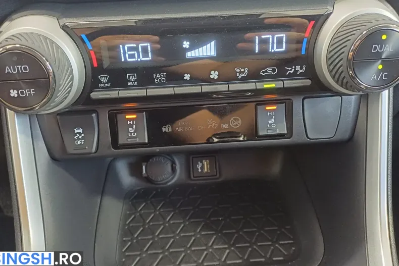 Toyota RAV4 din 2024 cu 19.963 km - oferta TOY244710 - foto 16