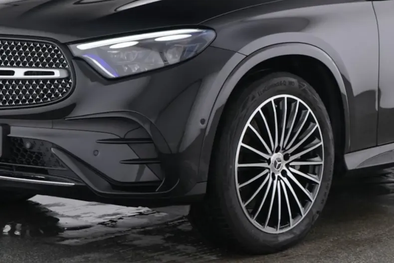 Mercedes-Benz GLC 300 (Clasa GLC) din 2025 cu 29.800 km - oferta MER244714 - foto 3
