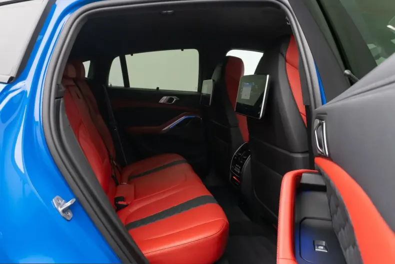 BMW X6 (Seria X) din 2022 cu 50.482 km - oferta BMW244716 - foto 26