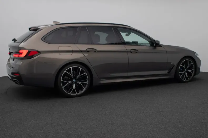 BMW 530 (Seria 5) din 2023 cu 87.417 km - oferta BMW244718 - foto 5