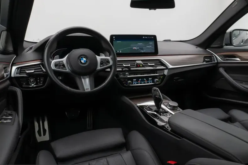 BMW 530 (Seria 5) din 2023 cu 87.417 km - oferta BMW244718 - foto 38