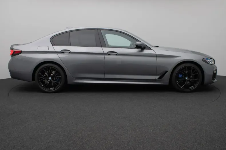 BMW 530 (Seria 5) din 2023 cu 51.622 km - oferta BMW244721 - foto 4