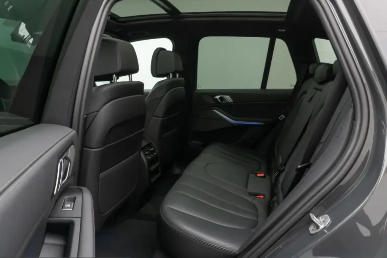 BMW X5 (Seria X) din 2022 cu 67.327 km - oferta BMW244723 - foto 24
