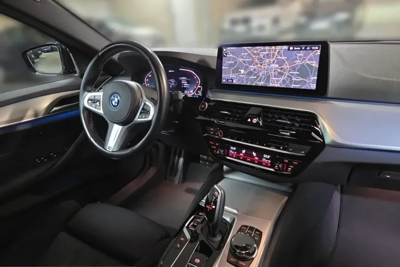 BMW 530 (Seria 5) din 2021 cu 61.591 km - oferta BMW244724 - foto 10