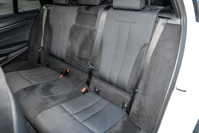BMW 530 (Seria 5) din 2021 cu 93.795 km - oferta BMW244727 - foto 15