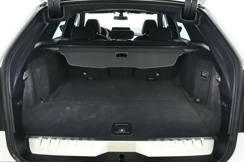 BMW 530 (Seria 5) din 2022 cu 82.978 km - oferta BMW244730 - foto 6