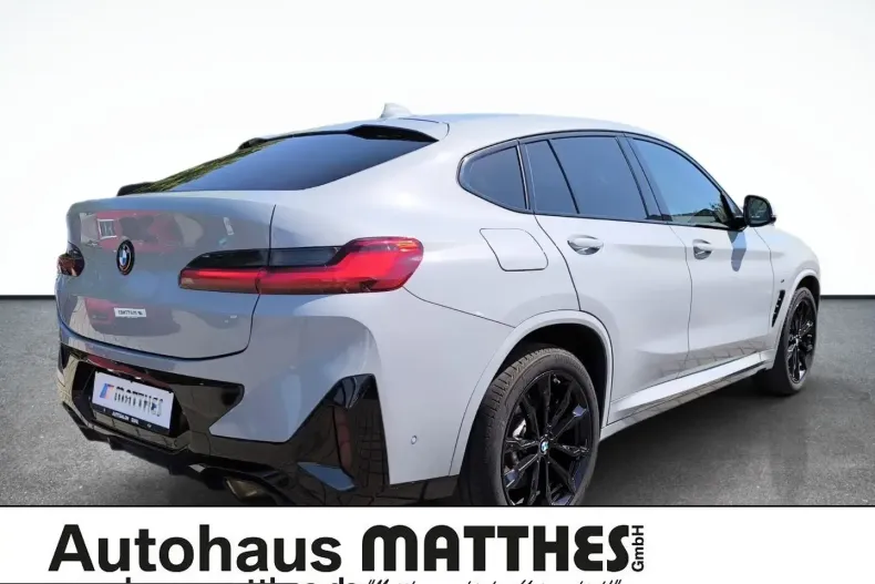 BMW X4 (Seria X) din 2023 cu 29.420 km - oferta BMW244735 - foto 3