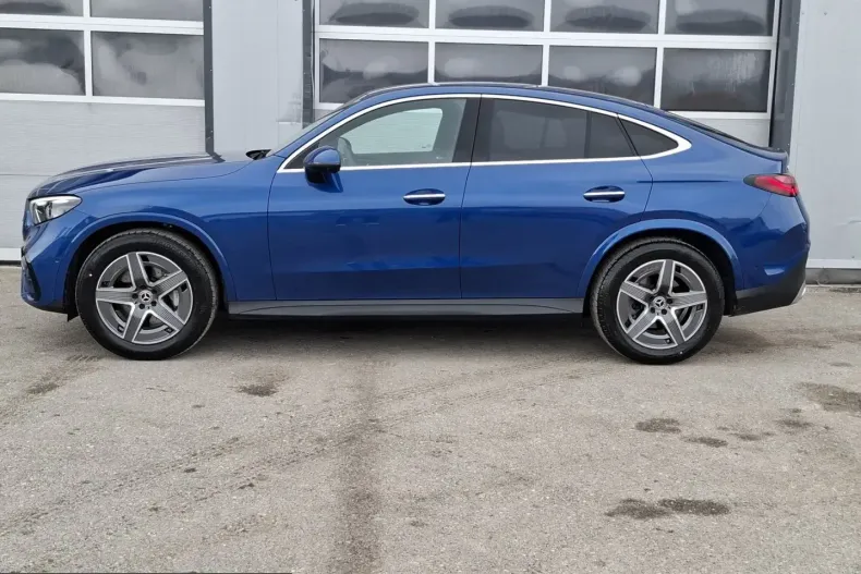 Mercedes-Benz GLC 300 (Clasa GLC) din 2024 cu 4.224 km - oferta MER244737 - foto 3