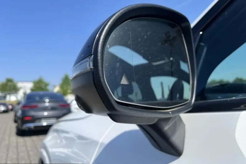 Mercedes-Benz GLC 300 (Clasa GLC) din 2025 cu 24.582 km - oferta MER244739 - foto 27