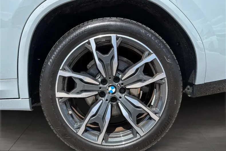 BMW X4 (Seria X) din 2023 cu 27.010 km - oferta BMW244740 - foto 5