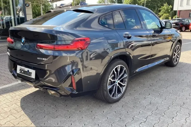 BMW X4 (Seria X) din 2023 cu 23.005 km - oferta BMW244744 - foto 2