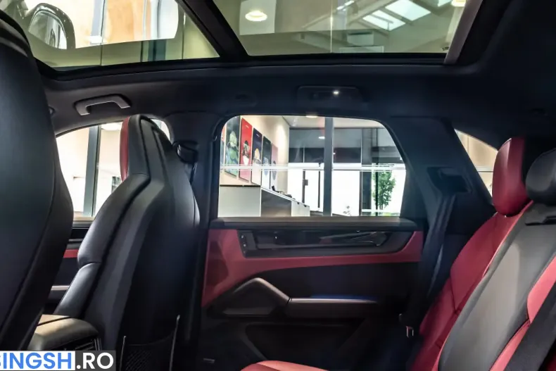 Porsche Cayenne din 2026 cu 8.900 km - oferta POR244755 - foto 19