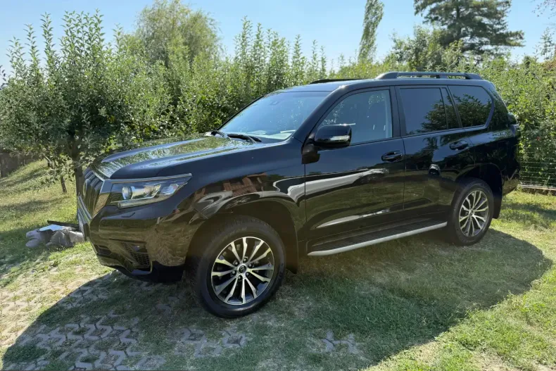 Toyota Land Cruiser din 2022 cu 49.500 km - oferta TOY244759 - foto 1
