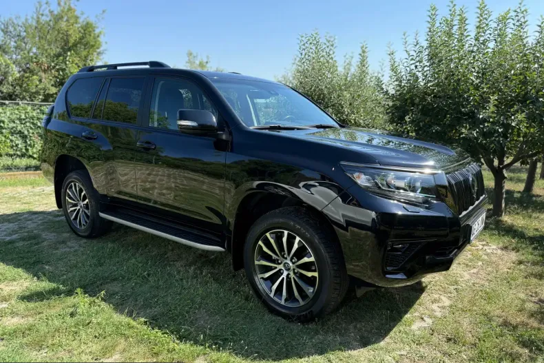 Toyota Land Cruiser din 2022 cu 49.500 km - oferta TOY244759 - foto 2